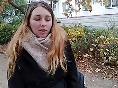 Fucked a college girl at the entrance