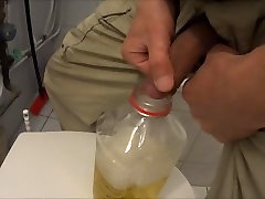 Two friends ass vagina sperm in one bottle peeing