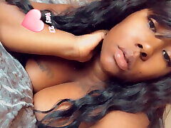 Big booty ebony in fish nets