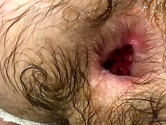 Trained to Gape Trained to Gape