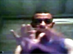 ARABES JUGANDO EN LA CAM 132 - MOROCCAN ARABES JUGANDO EN LA CAM 132 - MOROCCAN