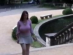 PAWG body buffing man babe Boobs Bouncing! PAWG body buffing man babe Boobs Bouncing!