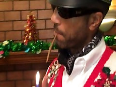 Mature Wife and Young PAWG Mannequin Challenge Mature Wife and Young PAWG Mannequin Challenge