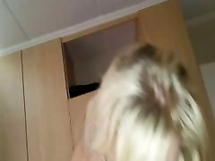 South neolle dee blonde sucking big cock