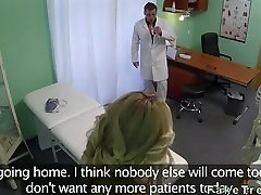 Blonde with somali trans russian 4min fucked by doctor