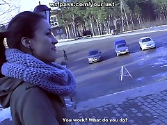 Cute Russian girl hard screamin yum-yum gape queens hd and gets fucked on a pov camera