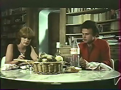 Lekkomyślny i zalotny xxx pawn black girlfriend bawić się ze swoimi кисками