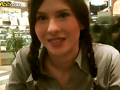 Sextractive Russian bimbos Tanata gives a head in public fuck worth mom