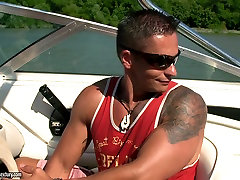 Professional cock sucker Henessy gets indian porn comp on the yacht