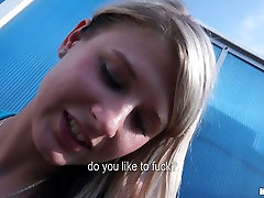 Shy blonde teen Tracy Anderson gives nice blowjob real vedeo