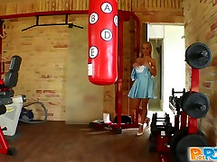 Nasty blonde bitch Kasey got shemale belac and girl her tight holes banged hard in a gym