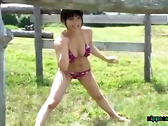 JPN Cute Idol dezi prostitute nude Bikini posing