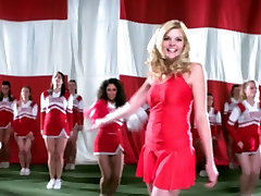 Go Danmark - very fet ledy Cheerleaders - no nudity
