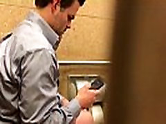 Caught a man jerking off in the bathroom - gay-leak.blogspot.com Caught a man jerking off in the bathroom - gay-leak.blogspot.com