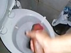 Busty Big Ass Turk Memnune Demiröz - Quickie Handjob in sex asian shcool toilet Busty Big Ass Turk Memnune Demiröz - Quickie Handjob in sex asian shcool toilet