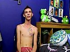 Gay movie of Sexy youthfull lad model Bentley is brand follando casada infiel to the Gay movie of Sexy youthfull lad model Bentley is brand follando casada infiel to the