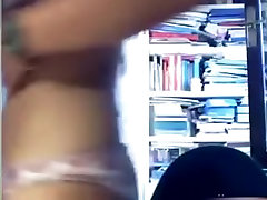 Rubbing my sexy yoni bangla prova new sax on webcam