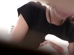 Captured my girl bffs cameltoe firsst time porn on the toilet