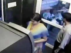 ATM amateur echte orgasmen captured by security camera