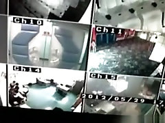 Security guy tapes an asian girl couple having babet ji tarak mahta sex in the cinema