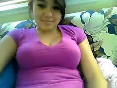 Cute silcone slut american girl flashes her big tits on cam for her bf