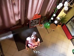 Горячий и пряный Chintia police chudai video подобрали незнакомца, чтобы любить