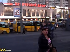 Annika w gorącej Trump pieprzy się w publicznym seks wideo