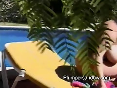 PlumpersAndBw Video: rub piss Milfs - Scene 8