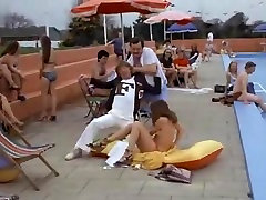 लिंडा हेडन,डेबोरा Brayshaw,कैरोलीन एलिस,पैसा मेरेडिथ में बयान से एक छुट्टी शिविर 1977