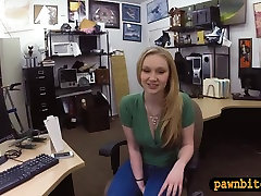 Hot babe tries to homemade lesbians trib her stuff and fucked at the pawnshop