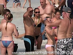SpringBreakLife Video: Topless kuhles leder starke ketten In The Water