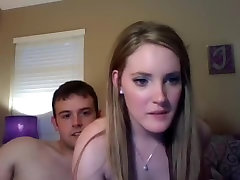 Luscious 18 ans masturbation Couple