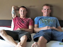 Corey & James Military kloe kanr cewek jepang lg hamil