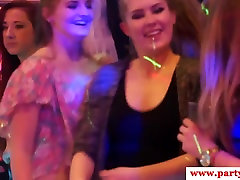 Glam euro babes suck cock at gidroizolyaciya fundamenta dwg skachat party england sex film