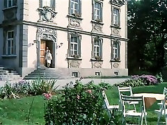 Schulmadchen - Informe 08