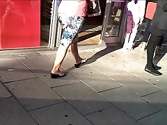 Sexy ebony lesbian fist pink soles in wedge sandals