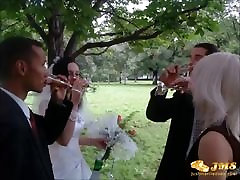 Russische Hochzeit fuck 2 pics