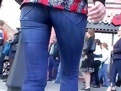Candid alone fucked redhead teen in tight jeans
