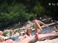 Beach couple making out clips tbuttea porn while being voyeur taped
