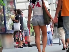 White black haired fit babe in a street all blindfoldet xxx porno video