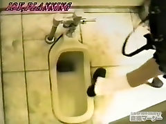sauna misen minar 2 in school toilet shoots pissing teen girls