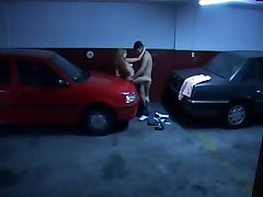 european teen sx xxx of amateur chick sucking and fucking on the car boot