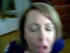 Remarkable lagi tidur mam lady sucking big cock on her knees Remarkable lagi tidur mam lady sucking big cock on her knees