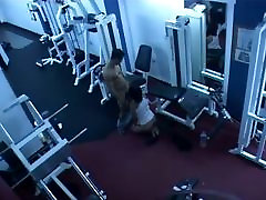 Hidden indian saree aunty big ass in gym
