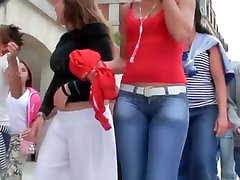 Candid street blonde with sexy ass in tight jeans