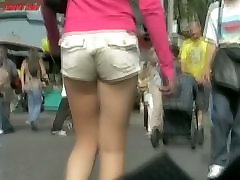 Long leg model in shorts voyeur street hindi mom choda chude video download