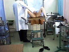 Asian cutie filmed by a dexy summar cam getting a medical