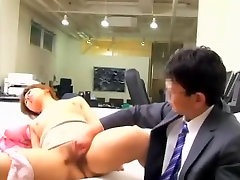 Asian porno-video mit versauten Schlampe gesteckt in einer groben Art und Weise