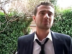 Elegante 12 versus 40 bomba se la follan en su cocina grande