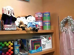 ATKGirlfriends vidéo: Coco, cest se joindre à vous au musée dart daprès-midi, jour